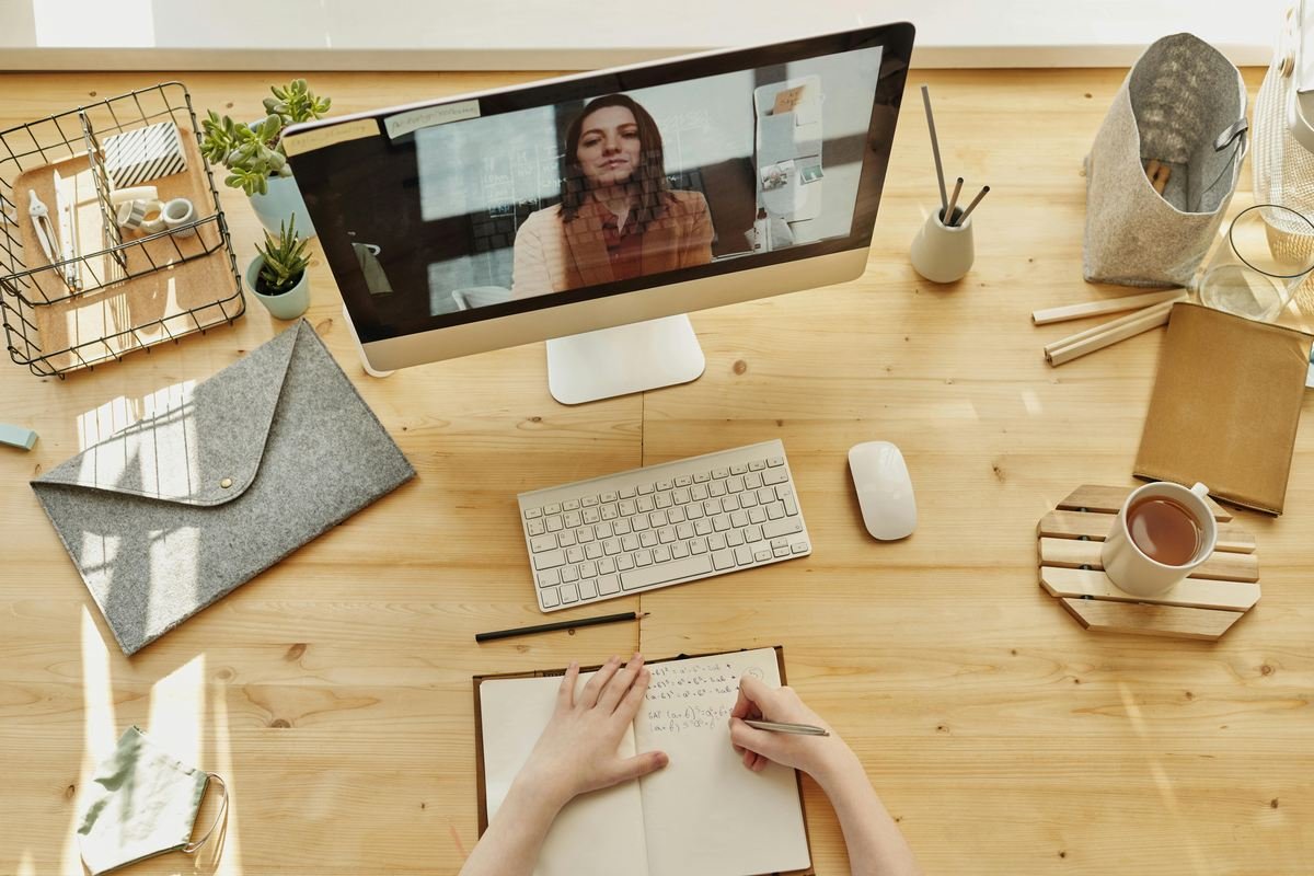Como falar com advogado online
