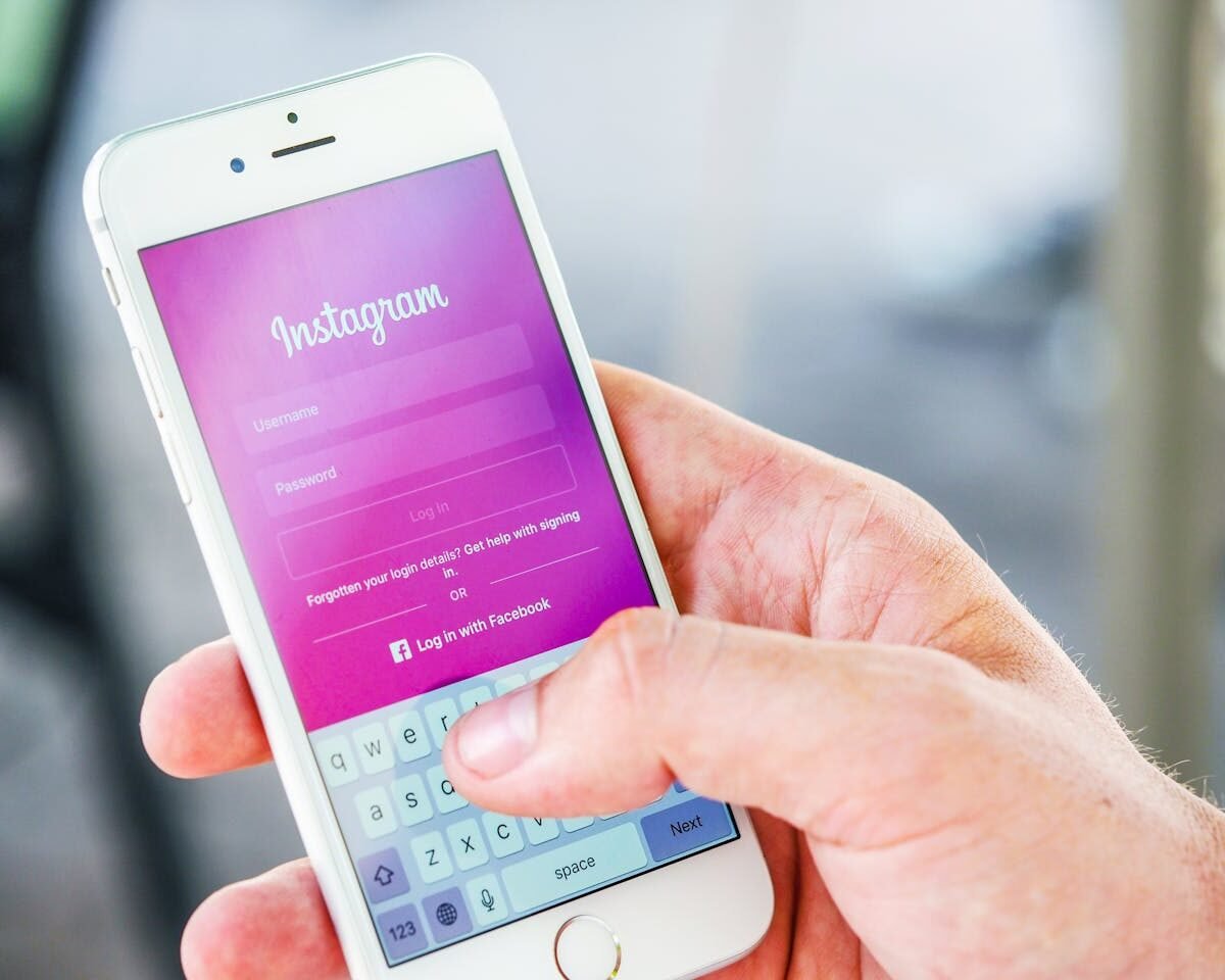 Como recuperar conta antiga do Instagram