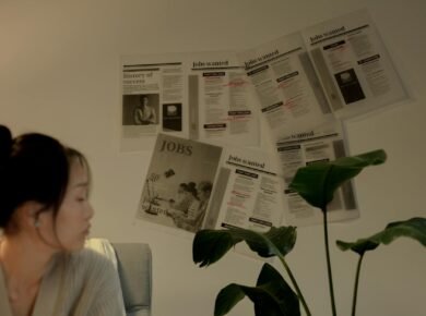 Para carreiras em alta em 2026, destacam-se áreas como tecnologia (IA, cibersegurança, desenvolvimento), saúde digital, energ