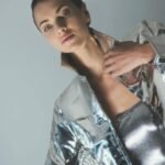 Para as Tendências de moda para 2026 (Pinterest Predicts), prepare-se para um cenário de estilo diversificado e inovador. O P