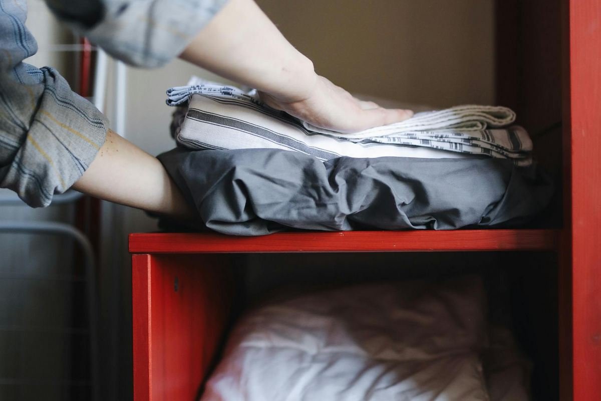 Dica simples pra roupas sempre cheirosas no armário''